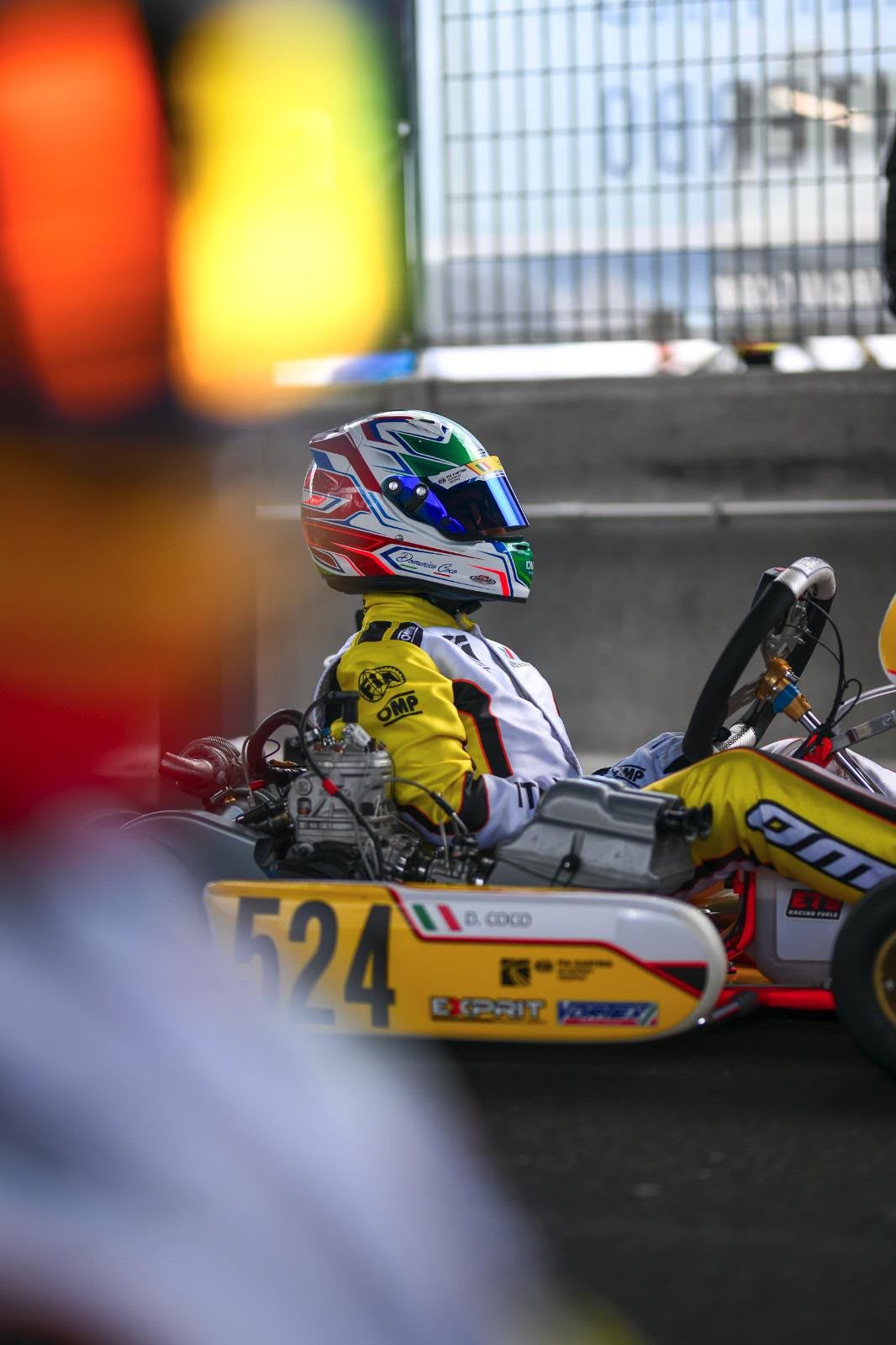 Al volante del 524